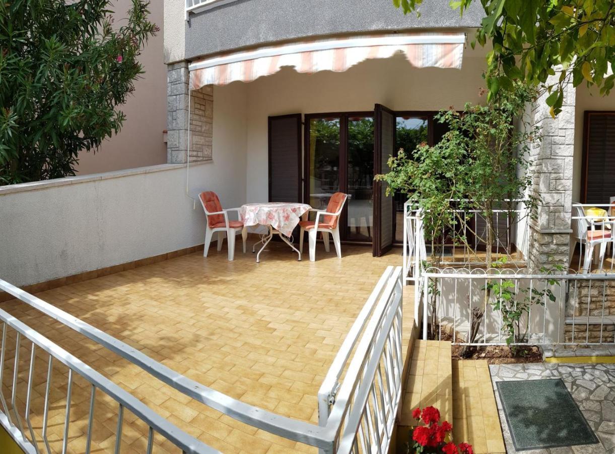 Apartments Ana Medulin Exterior foto
